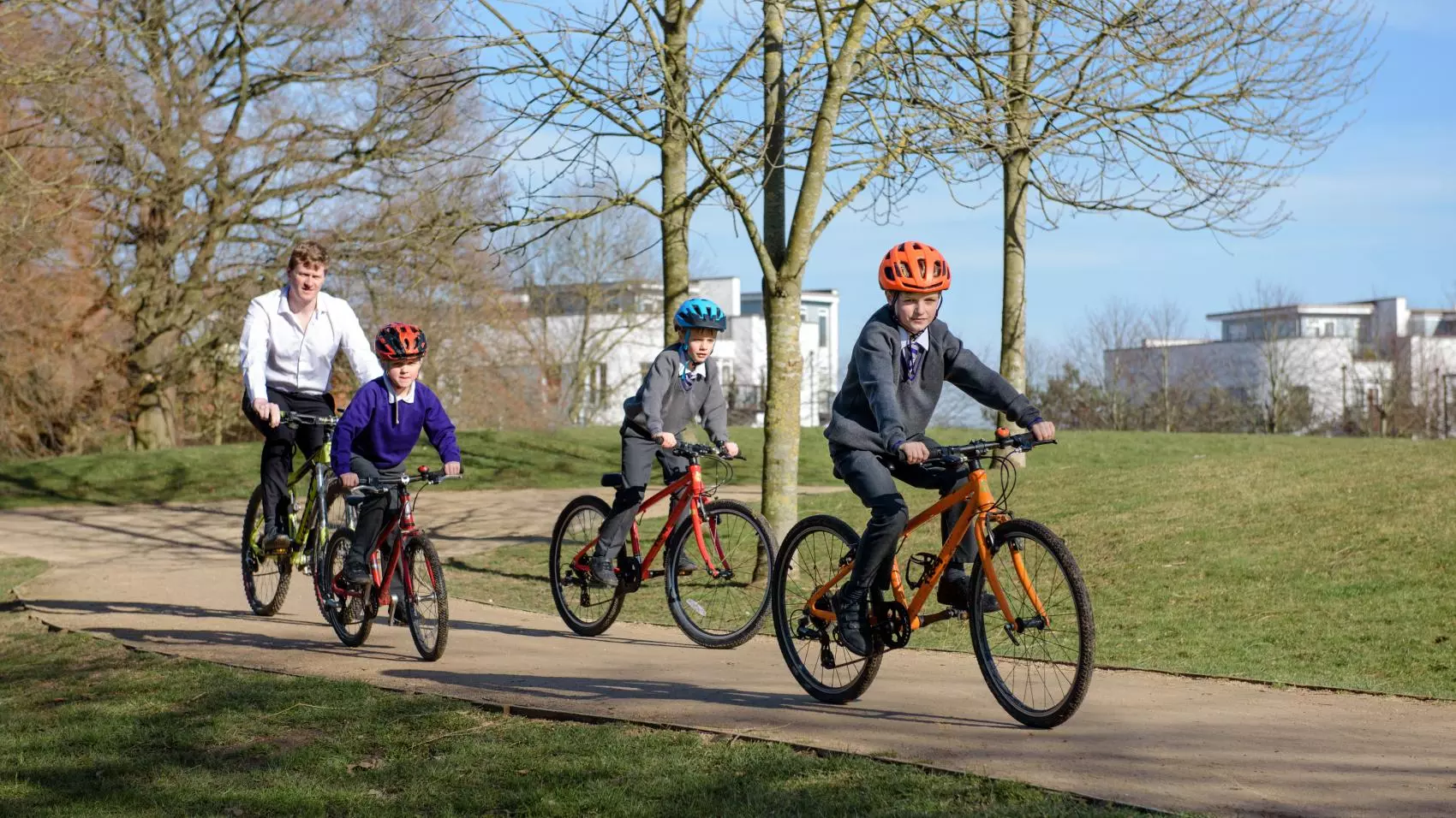 Cycling to School – Advice from Cycling UK